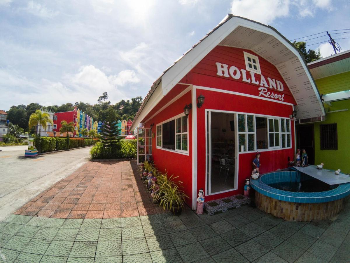 Holland Hotel Phuket