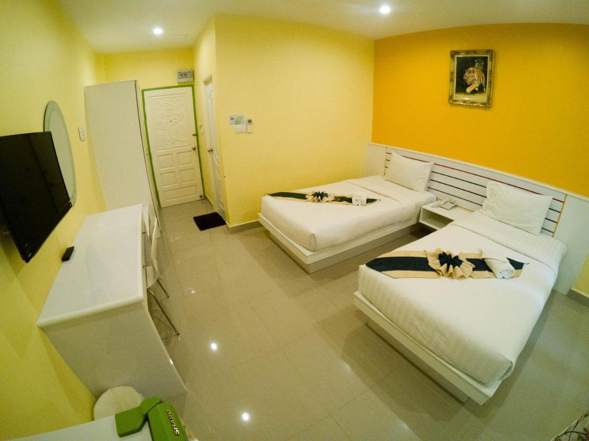 Holland Hotel