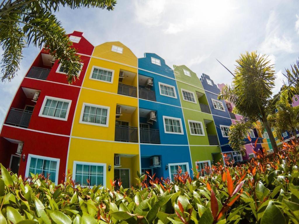 Holland 2* Phuket